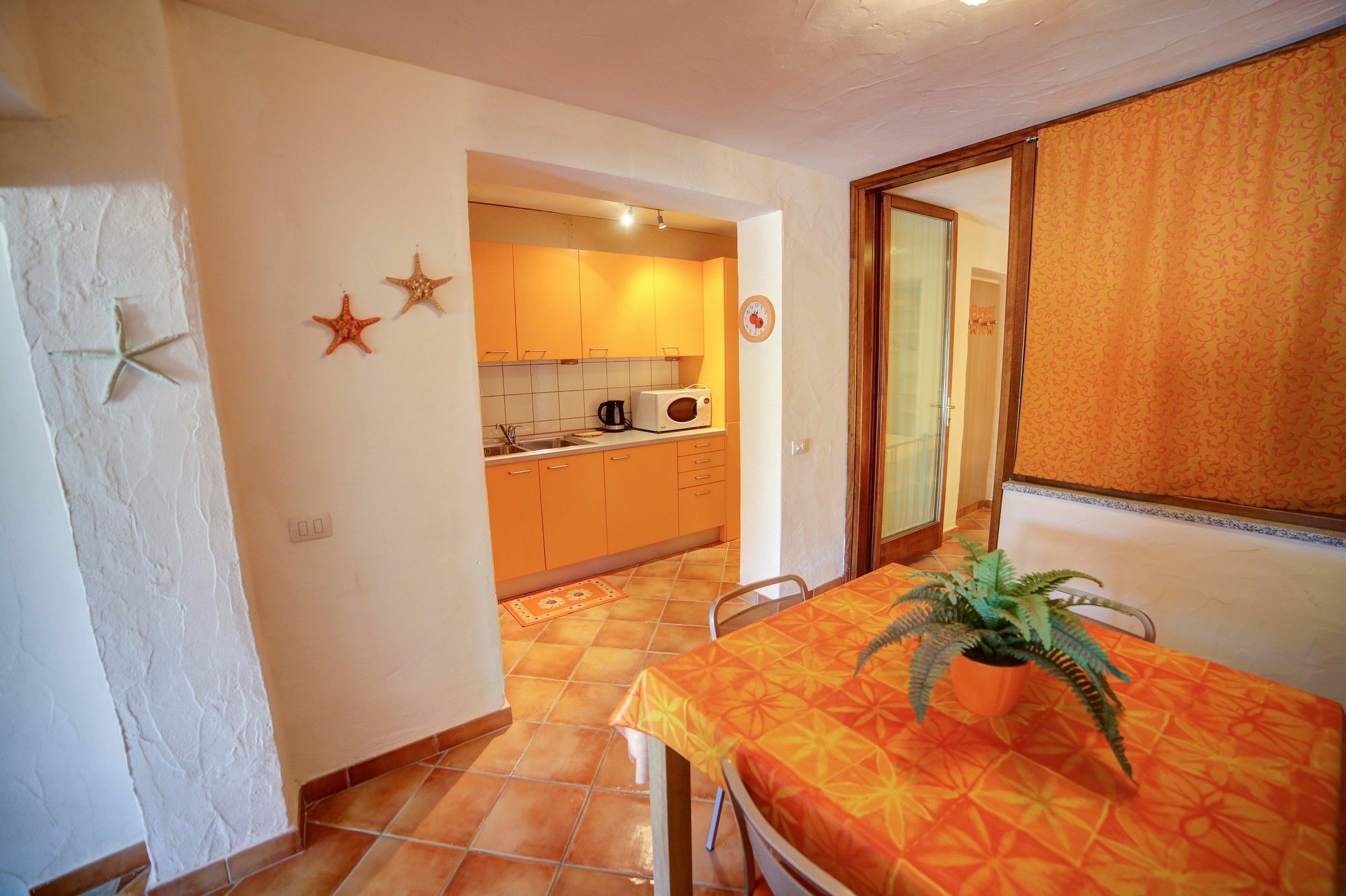 Delia Apartments San Teodoro  Exterior foto